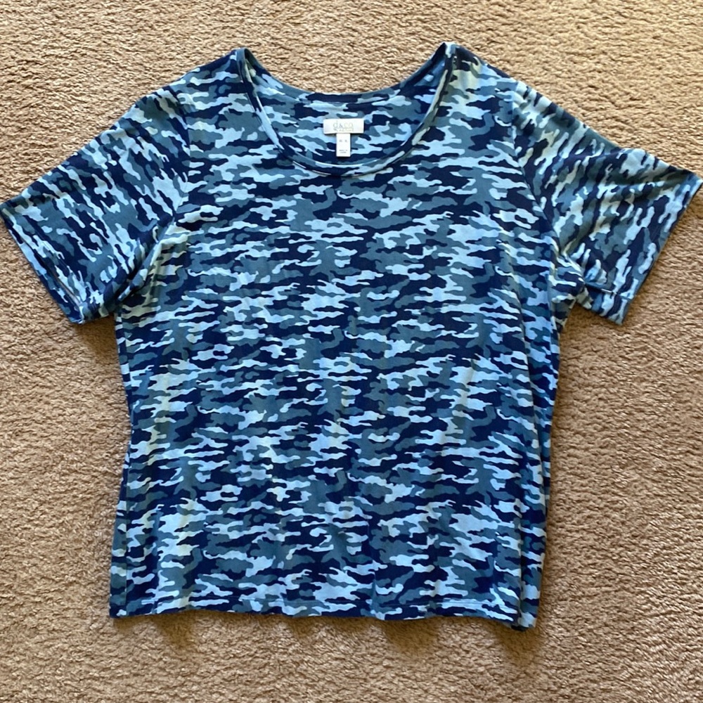 Denim and Co., Active. Blue camo tee. Size XL QVC   New no tags